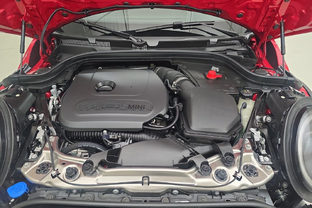 New 2027 MINI Cooper 2-Door Hardtop FWD image 29
