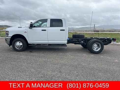 New 2026 RAM 3500 Tradesman w/ Chrome Appearance Group A AWD/4WD image 7