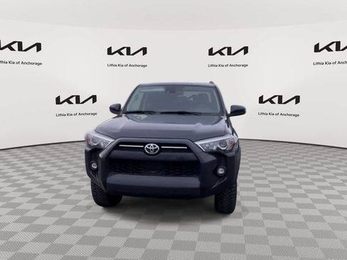 Used 2024 Toyota 4Runner SR5 image 3