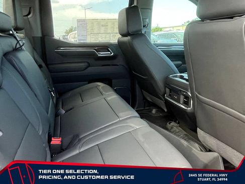 New 2026 GMC Sierra 1500 Elevation w/ Elevation Premium Package AWD/4WD image 18
