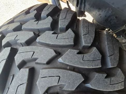 Used 2023 Jeep Wrangler Unlimited Rubicon w/ Safety Group AWD/4WD image 12