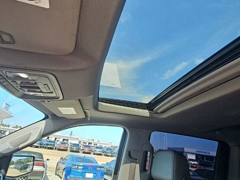 Used 2021 GMC Sierra 1500 SLT image 22