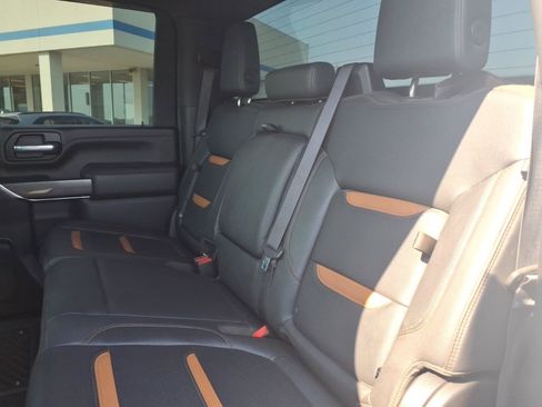 Used 2021 GMC Sierra 2500 AT4 w/ Gooseneck/5TH Wheel Package AWD/4WD image 13