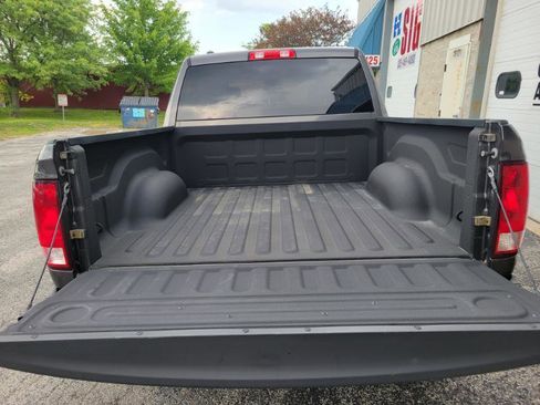 Used 2018 RAM 1500 Tradesman w/ Popular Equipment Group AWD/4WD image 9