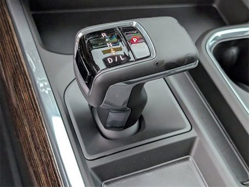 New 2026 GMC Sierra 1500 Elevation w/ Elevation Premium Package image 18