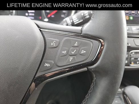 Used 2023 Chevrolet Equinox Premier AWD/4WD image 19