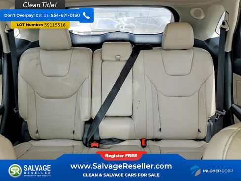 Used 2019 Ford Edge Titanium FWD image 13