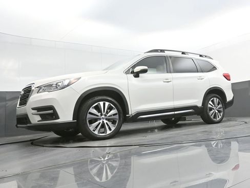 Used 2022 Subaru Ascent Limited image 36