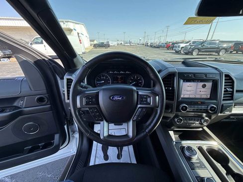 Used 2019 Ford Expedition XLT AWD/4WD image 11