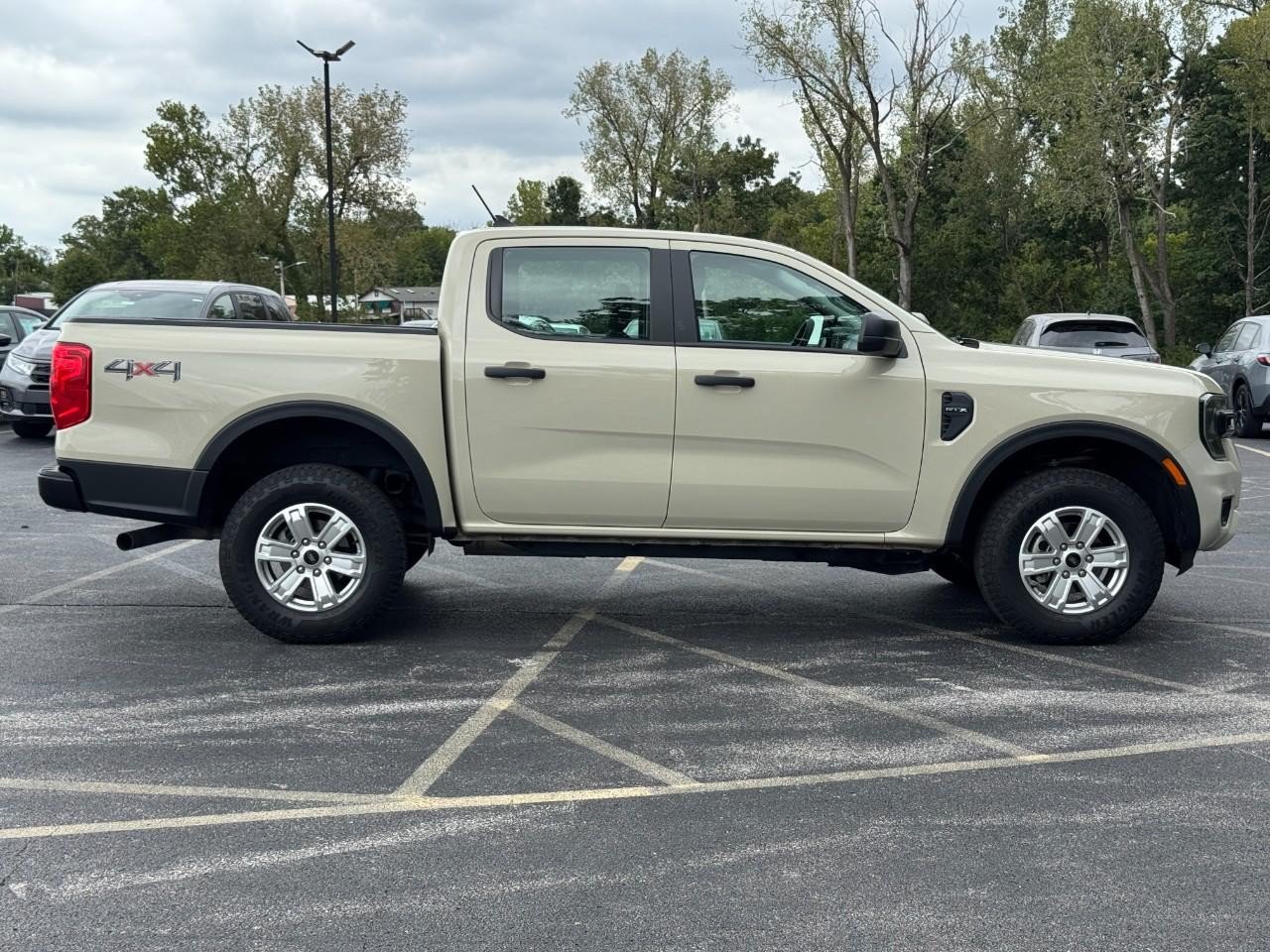 Used 2025 Ford Ranger XL AWD/4WD image 3