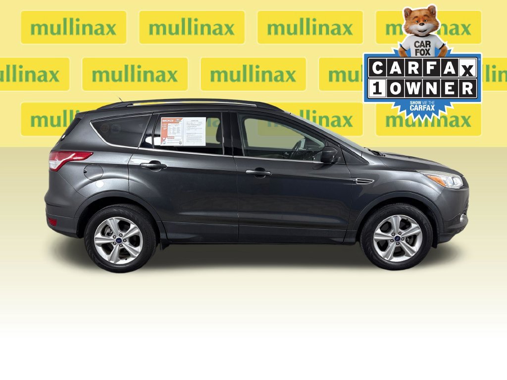 Used 2016 Ford Escape SE AWD/4WD image 2