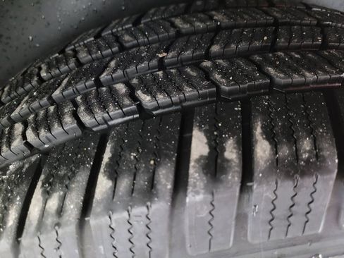 Used 2015 Buick Enclave Premium image 29