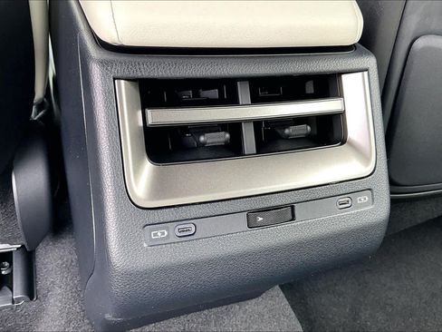New 2026 Lexus ES 350e FWD image 13