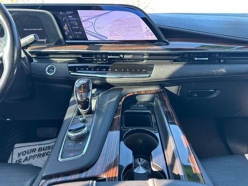 Used 2023 Cadillac Escalade ESV Premium Luxury image 16