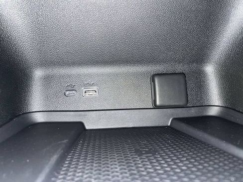 New 2026 Chevrolet Traverse RS AWD/4WD image 37