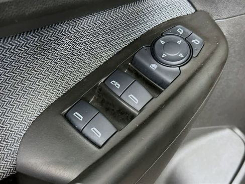 Used 2023 Chevrolet TrailBlazer LT w/ Convenience Package image 28