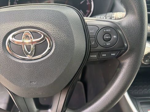 Used 2024 Toyota RAV4 XLE image 18