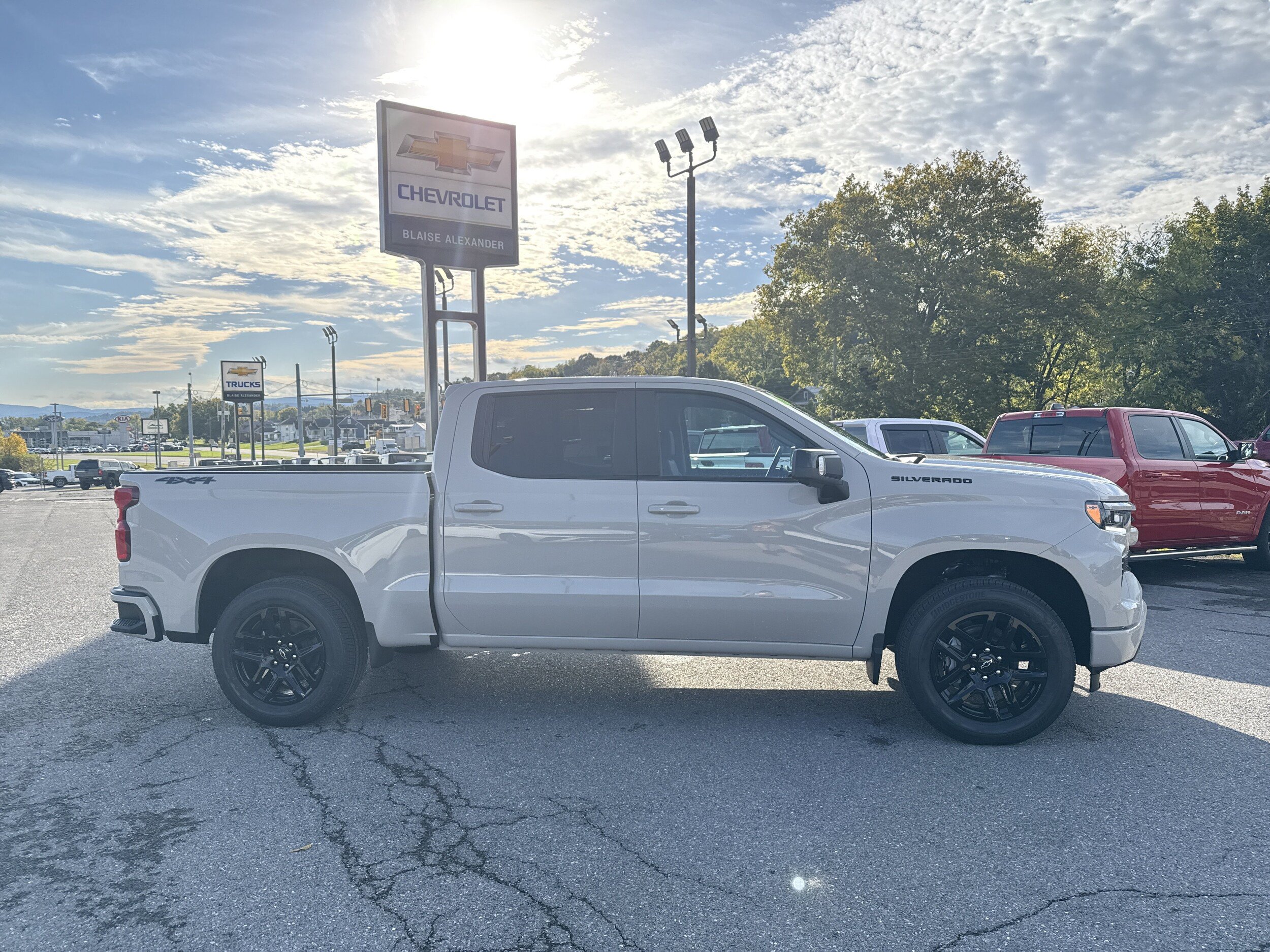 New 2026 Chevrolet Silverado 1500 RST AWD/4WD image 2