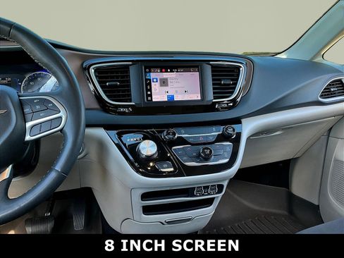 Used 2023 Chrysler Voyager LX FWD image 6
