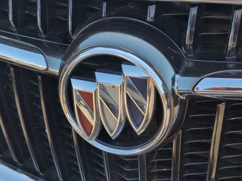 Certified 2019 Buick Enclave Essence FWD image 31