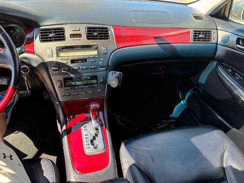 Used 2004 Lexus ES 330 image 34