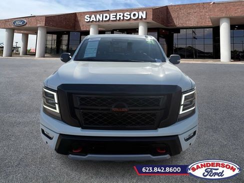 Used 2021 Nissan Titan PRO-4X w/ Pro-4x Convenience Package image 8