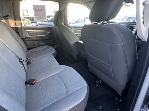 Used 2021 RAM 1500 Classic SLT image 36