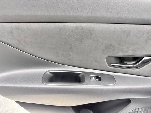 Used 2023 Hyundai Elantra N FWD image 17