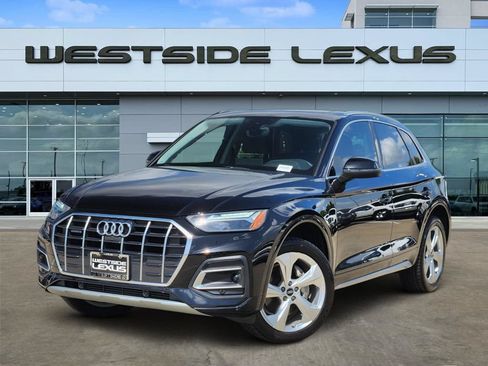 Used 2021 Audi Q5 2.0T Premium Plus w/ Premium Plus Package AWD/4WD image 1