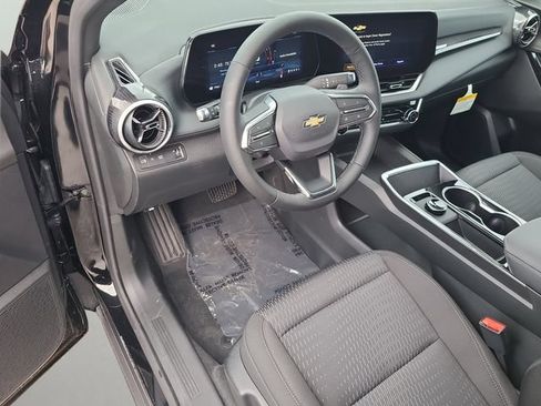 New 2027 Chevrolet Equinox LT FWD image 19