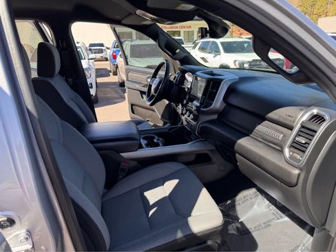 Used 2024 RAM 1500 Big Horn image 13