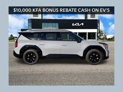 New 2026 Kia EV9 Land w/ Nightfall Edition Package