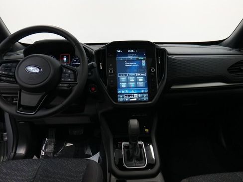 Used 2025 Subaru Forester Premium w/ Convenience Package #1 image 38