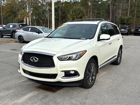 Used 2019 INFINITI QX60 Luxe w/ Limited Package image 3