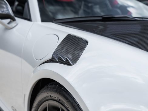 Certified 2019 Porsche 911 GT2 RS RWD image 34