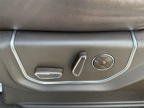 Used 2020 Ford F150 Limited w/ Trailer Tow Package image 24