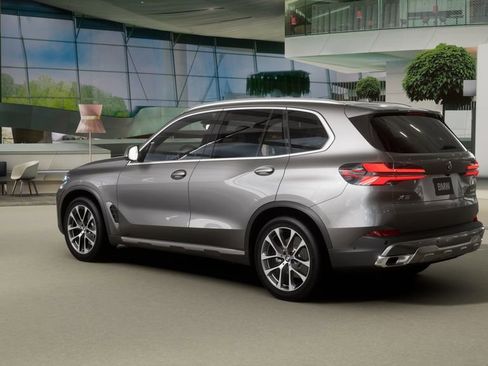 Used 2026 BMW X5 xDrive40i w/ Premium Package image 27