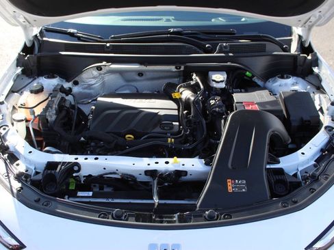 Used 2025 Buick Envista Preferred FWD image 8