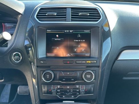 Used 2016 Ford Explorer XLT w/ Equipment Group 202A image 32