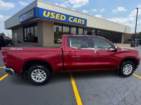 Used 2023 Chevrolet Silverado 1500 LT w/ Convenience Package II image 4