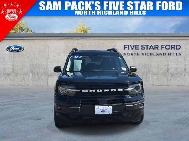 Used 2024 Ford Bronco Sport Outer Banks w/ Tech Package AWD/4WD image 3