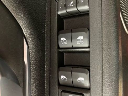 Used 2025 RAM 1500 Big Horn image 29