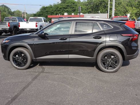 New 2026 Chevrolet Trax ACTIV w/ Driver Confidence Package FWD image 21
