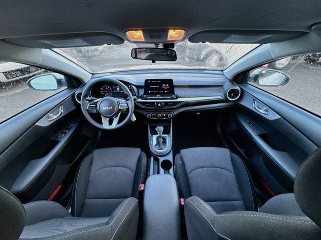 Certified 2024 Kia Forte LXS w/ LXS Technology Package FWD image 28