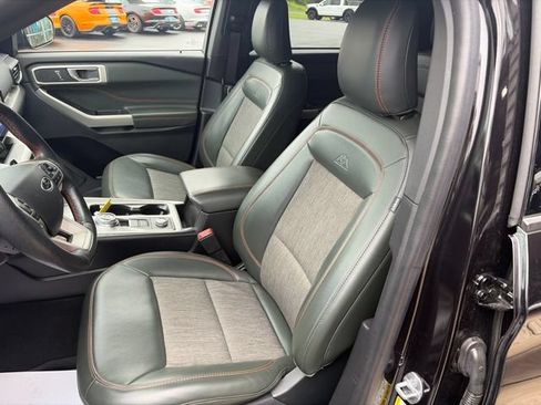 Used 2022 Ford Explorer Timberline AWD/4WD image 7