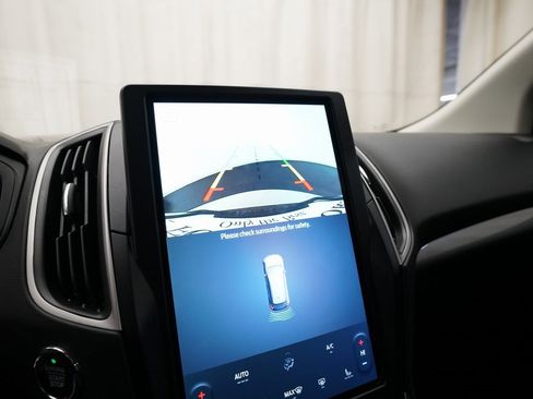 Used 2024 Ford Edge SEL w/ Convenience Package image 22