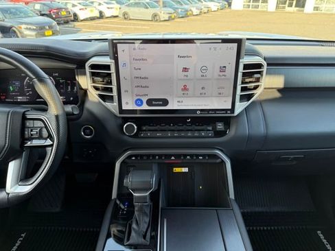 Used 2022 Toyota Tundra Platinum image 24