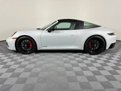 Certified 2024 Porsche 911 Targa 4S AWD/4WD image 2