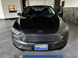 Used 2017 Ford Fusion SE image 2
