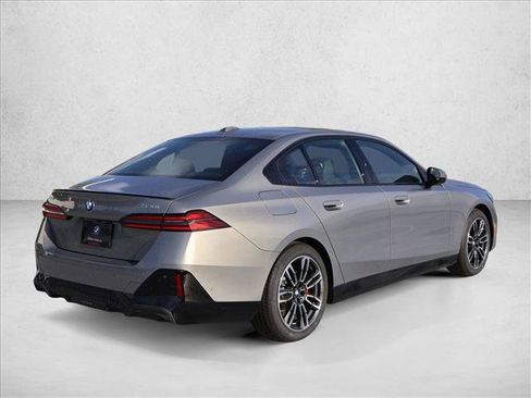 New 2027 BMW 530i xDrive w/ M Sport Package AWD/4WD image 2